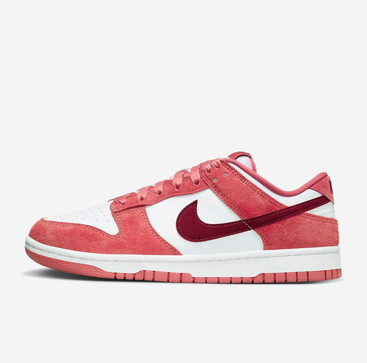 Women's Nike Dunk Low "Valentine's Day"